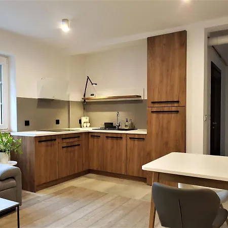 Wiewiorze Podworze Apartment